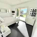 Le Clos Des Lauriers *