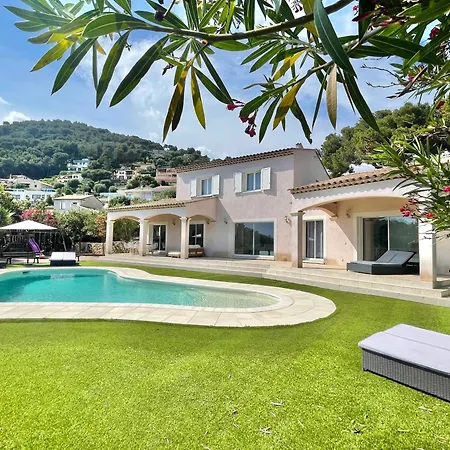 Le Clos Des Lauriers *